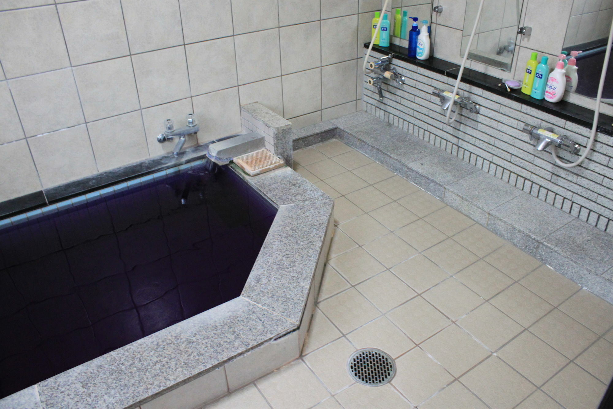 Hotel New Hakuginso NakaNakafurano Zewnętrze zdjęcie